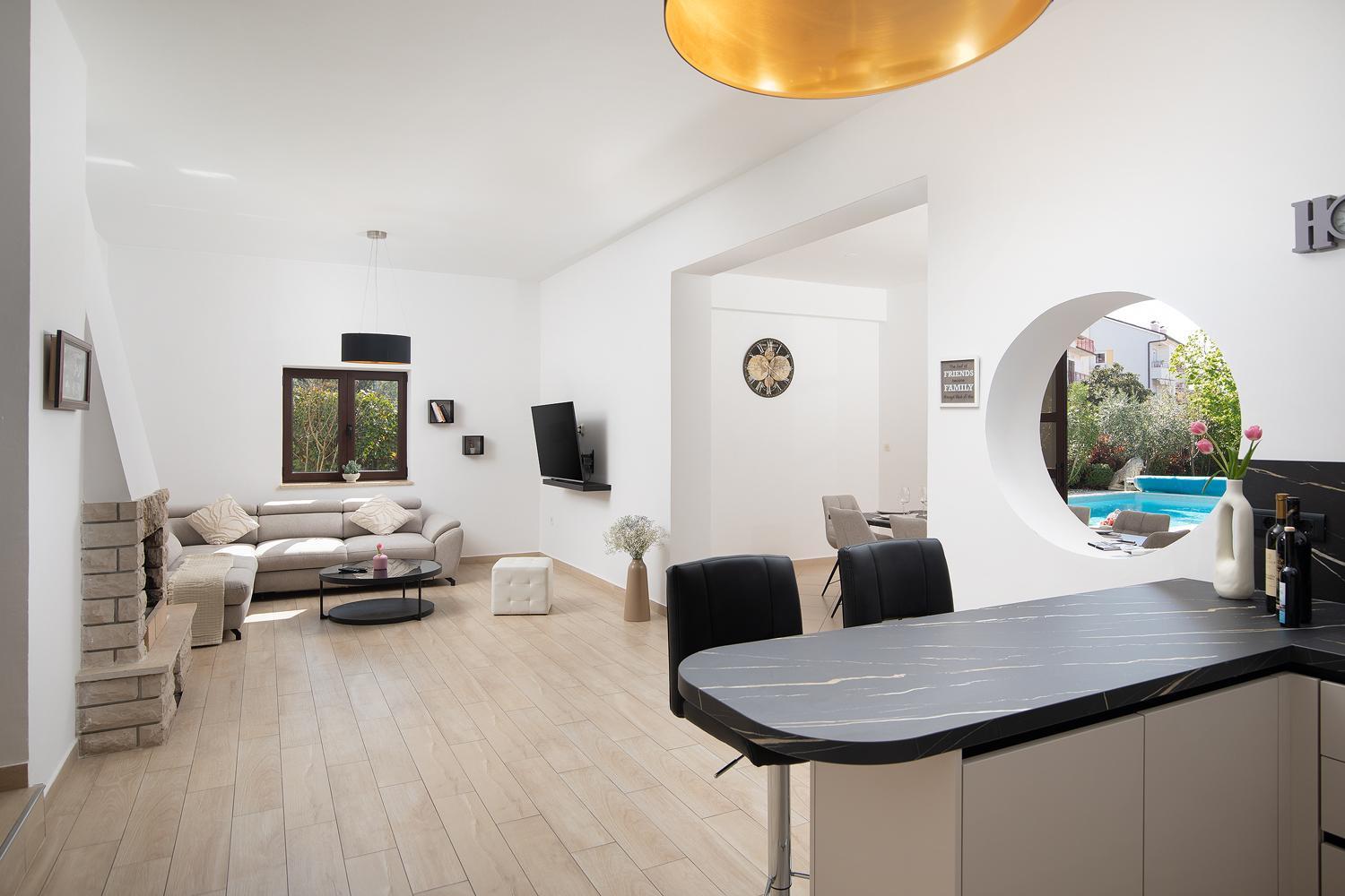 Villa Andrija Family Dream With Heated Pool At The Sea With Beautiful Garden, Outside Cinema And Kids Playground Fažana Екстериор снимка